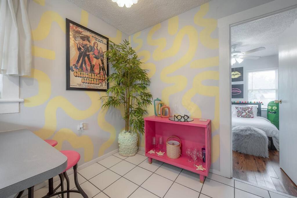 Vibing In The Heights/Breweries/Food/Petfriendly Villa Tampa Exterior foto